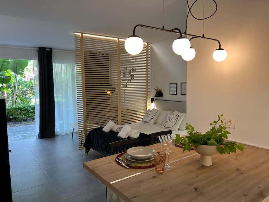 Puerto Banus Eddie Suite マルベーリャ エクステリア 写真